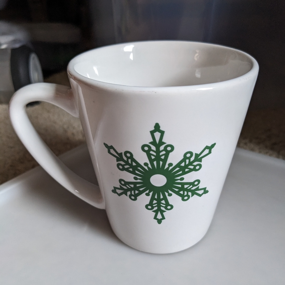 White Mug with Green Snowflake - RARE!! By DesignPac